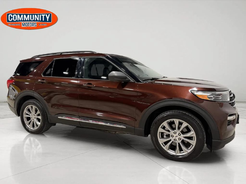 Used 2020 Ford Explorer XLT w/ Equipment Group 202A AWD/4WD image 10