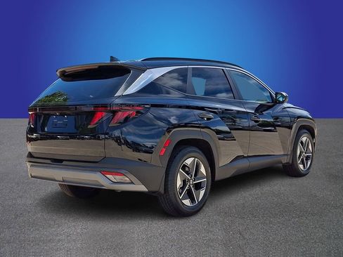 Used 2025 Hyundai Tucson SEL FWD image 4
