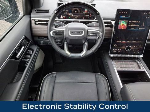 Used 2025 GMC Sierra EV Denali image 14