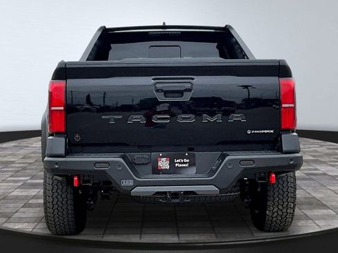 New 2026 Toyota Tundra Limited AWD/4WD image 5