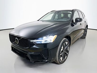 Used 2026 Volvo XC60 B5 Plus w/ Protection Package Premier