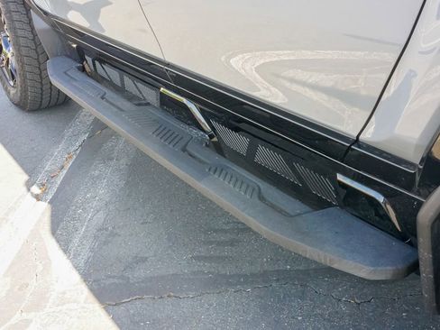 Used 2025 GMC Hummer EV 2X w/ LPO, Cargo Utility Package image 17