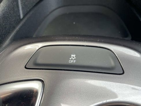 Used 2023 Chevrolet Malibu RS FWD image 21