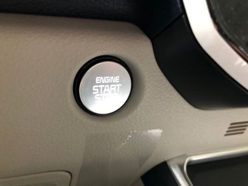 New 2026 Kia Carnival SX image 28