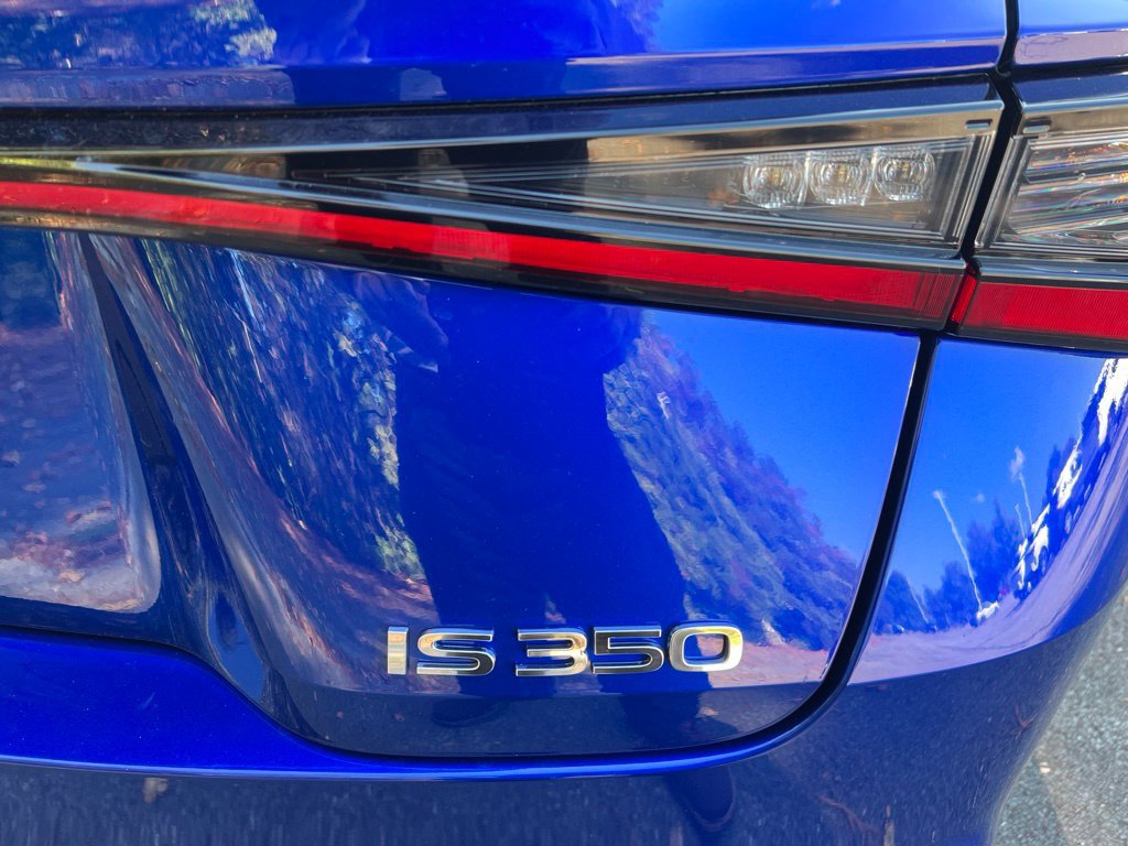Used 2026 Lexus IS 350 F Sport RWD image 5