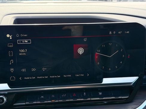 Used 2024 GMC Sierra 1500 SLT image 28