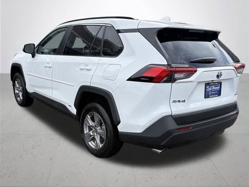 Used 2024 Toyota RAV4 LE image 8
