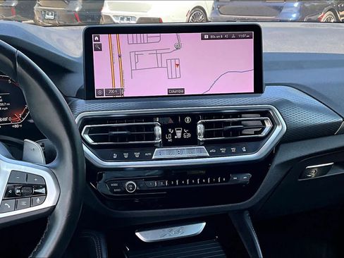 Certified 2024 BMW X4 xDrive30i w/ Premium Package image 6