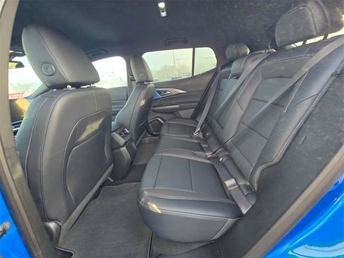 New 2026 Chevrolet Equinox EV LT image 12