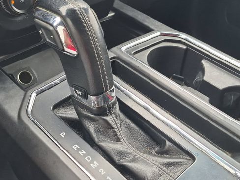 Used 2016 Ford F150 XLT w/ Equipment Group 302A Luxury RWD image 20
