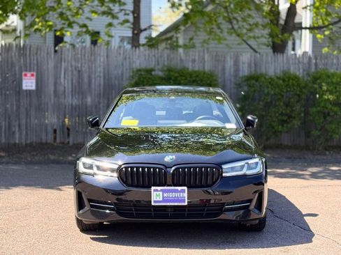 Used 2023 BMW 530i xDrive w/ Convenience Package AWD/4WD image 9