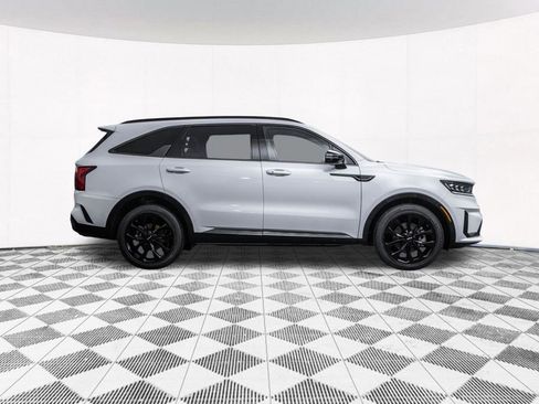 Used 2023 Kia Sorento SX FWD image 11