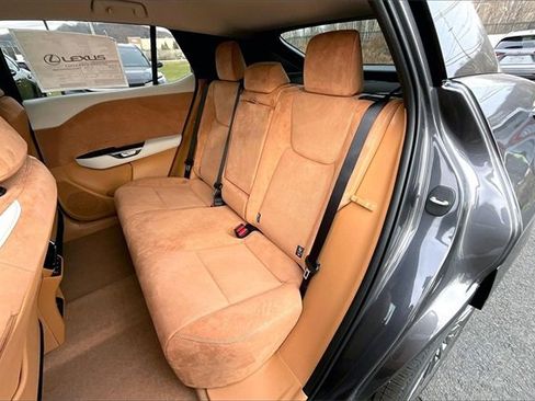 New 2026 Lexus RZ 450e AWD image 10