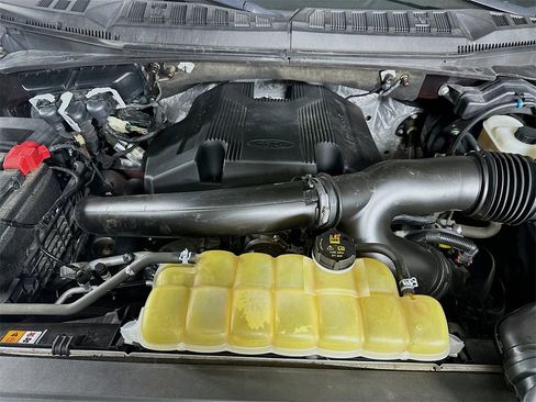 Used 2020 Ford F150 Lariat w/ Equipment Group 502A Luxury image 32