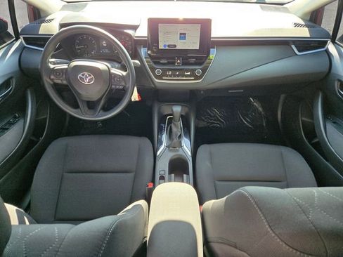 Used 2024 Toyota Corolla LE FWD image 15