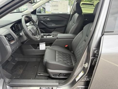 New 2026 Nissan Rogue Platinum AWD/4WD image 12