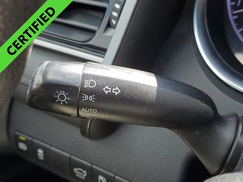 Used 2019 Toyota Camry LE FWD image 12