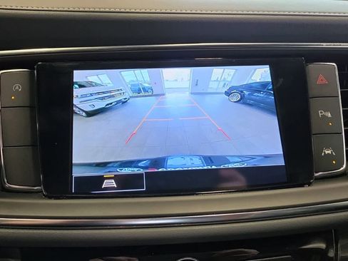 Used 2023 Buick Enclave Essence w/ Sport Touring Edition FWD image 29