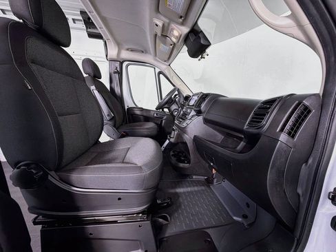 Used 2025 RAM ProMaster 2500 w/ Convenience Group FWD image 27