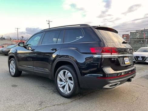 Used 2022 Volkswagen Atlas SE w/ Panoramic Sunroof Package image 6