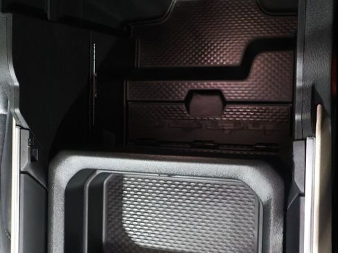 Used 2019 RAM 1500 Laramie image 38