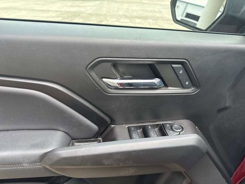 Used 2023 Chevrolet Colorado LT image 19