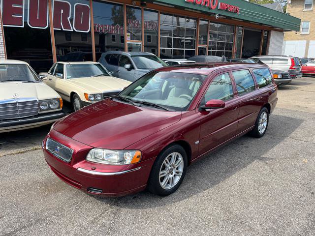 Used 2006 Volvo V70 2.4 FWD image 2