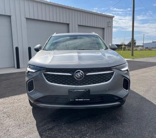Used 2023 Buick Envision Avenir AWD/4WD image 2