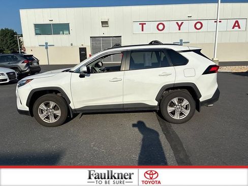 Used 2025 Toyota RAV4 XLE w/ Convenience Package AWD/4WD image 15