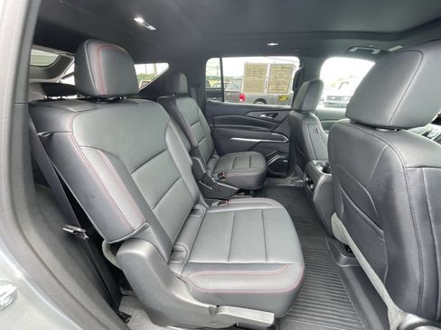 Certified 2025 Chevrolet Traverse Z71 w/ Enhanced Driving Package AWD/4WD image 28
