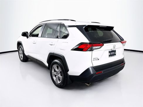 Used 2023 Toyota RAV4 XLE w/ Convenience Package image 5