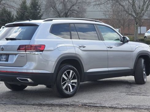 Used 2022 Volkswagen Atlas SE image 25