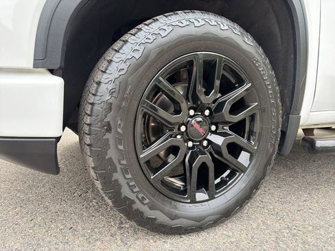 Used 2024 GMC Sierra 1500 Elevation AWD/4WD image 10