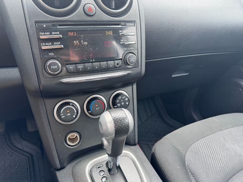 Used 2015 Nissan Rogue Select S FWD image 13