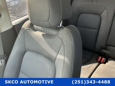 Used 2018 Chevrolet Colorado LT RWD image 27