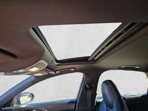 Used 2017 Audi S6 Premium Plus w/ S6 Sport Package image 17