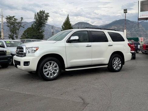 Used 2015 Toyota Sequoia Platinum AWD/4WD image 1