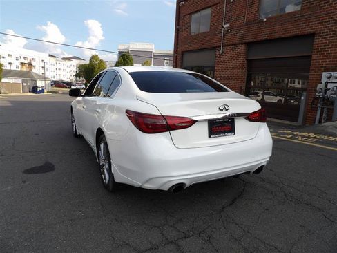 Used 2018 INFINITI Q50 Luxe w/ Cargo Package (L95) image 5