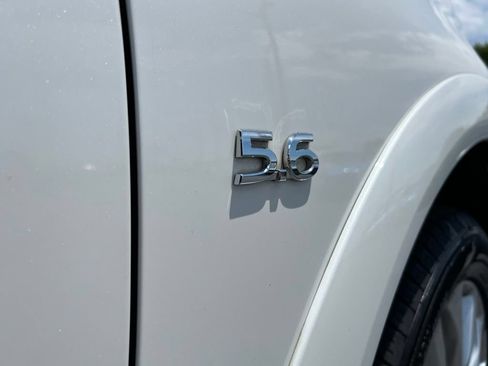 Used 2017 INFINITI QX80 4WD w/ Driver Assistance Package image 12