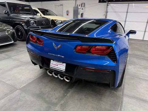 Used 2014 Chevrolet Corvette Stingray Coupe image 6