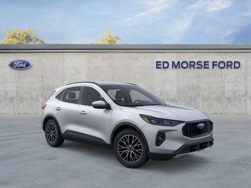 New 2024 Ford Escape SE w/ PHEV Premium Package FWD image 7
