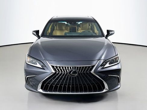 Certified 2025 Lexus ES 300h w/ Premium Package image 2