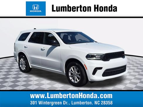 Used 2025 Dodge Durango GT RWD image 1
