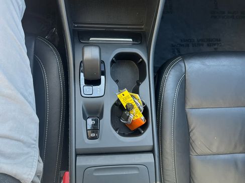 Certified 2023 Volvo XC40 B5 Core w/ Convenience Package image 23