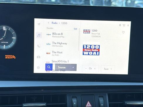 Used 2023 Lexus ES 350 350 image 25