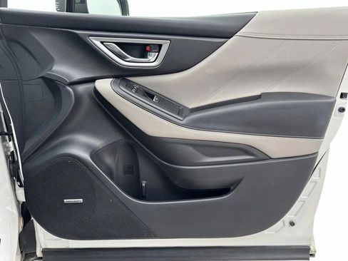 Used 2023 Subaru Forester Limited image 30