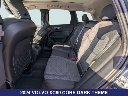Certified 2024 Volvo XC60 B5 Core w/ Protection Package Premier AWD/4WD image 9