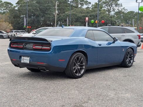 Used 2023 Dodge Challenger R/T Scat Pack image 7