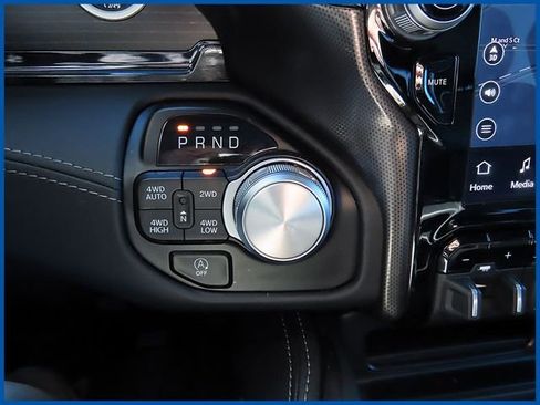 Certified 2024 RAM 1500 Limited image 20