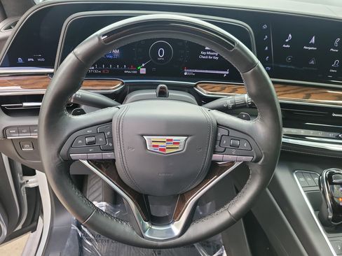 Used 2022 Cadillac Escalade ESV Premium Luxury Platinum w/ Heavy-Duty Trailer Package RWD image 24